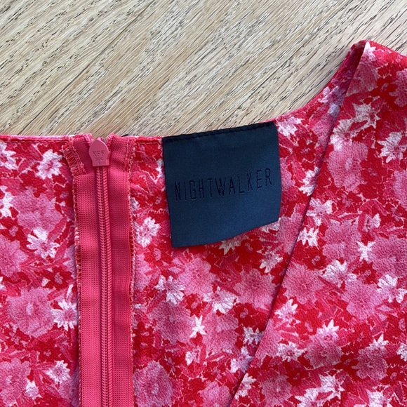 Nightwalker Mini Elsa Dress in Scarlet floral print size S - Picture 6 of 12